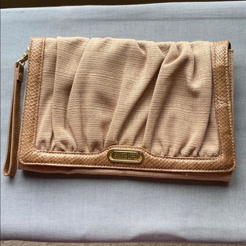 Jennifer Lopez Clutch